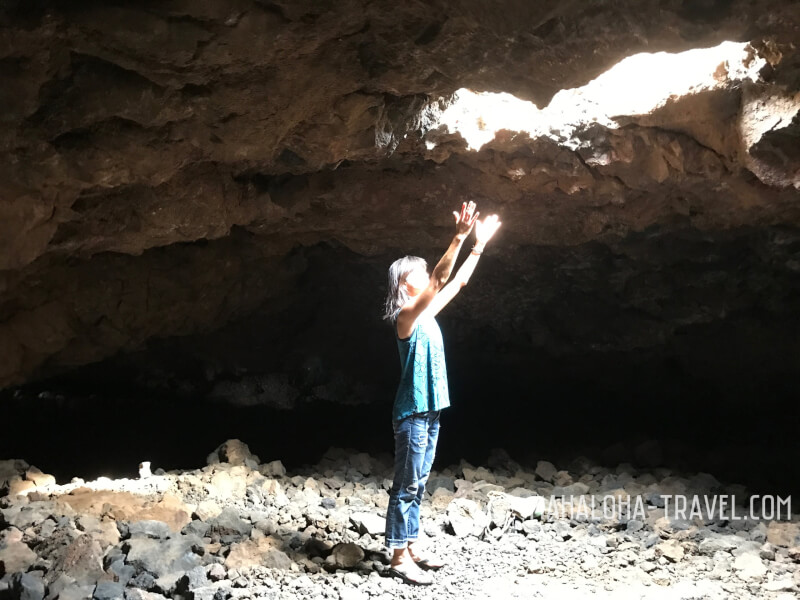 ハワイ島　オーラが見える洞窟　マウナラニ