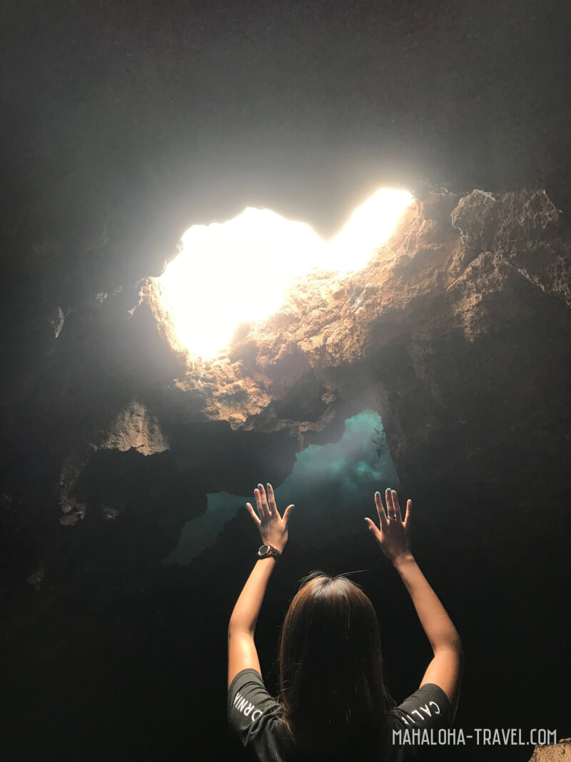 ハワイ島　オーラが見える洞窟　マウナラニ