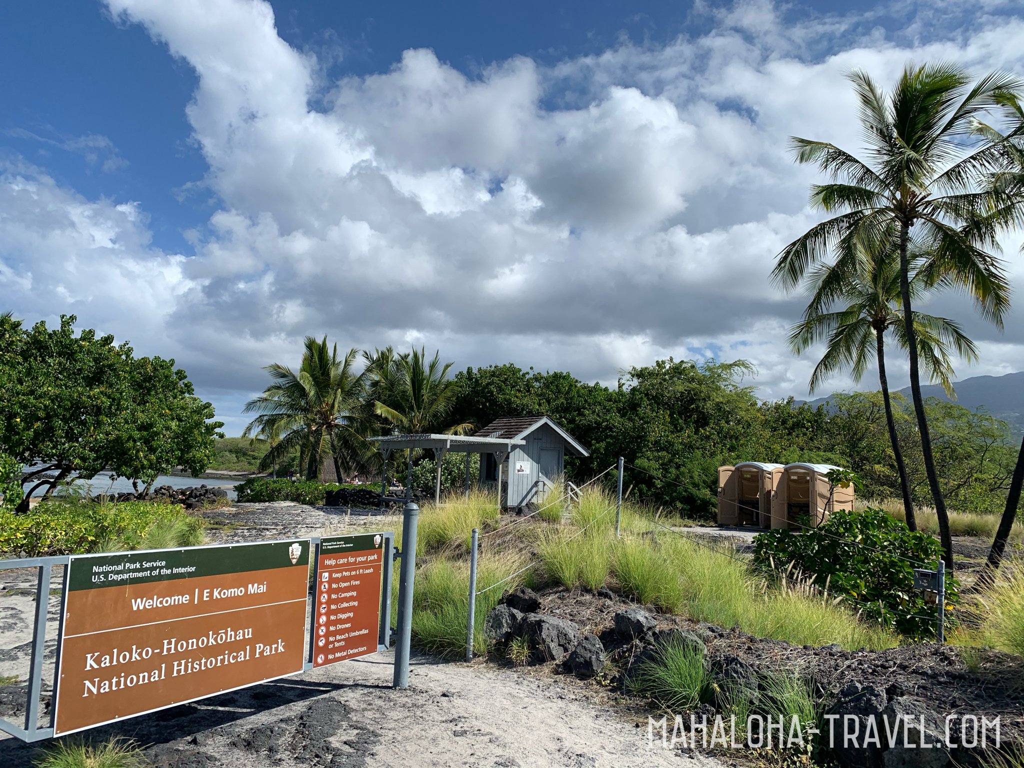 【ハワイ島コナ】海ガメと一緒にサンセットを見られるビーチ|カロコ・ホノコハウ国立歴史公園 mahaloha travel